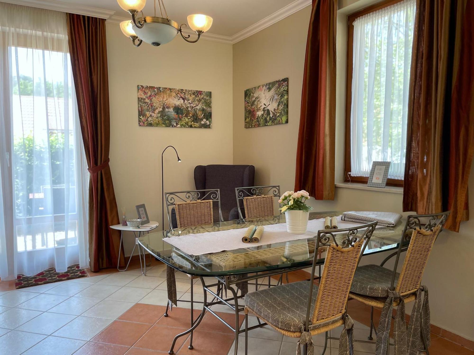 Appartement Kastelo Teraso Zalacsány المظهر الخارجي الصورة