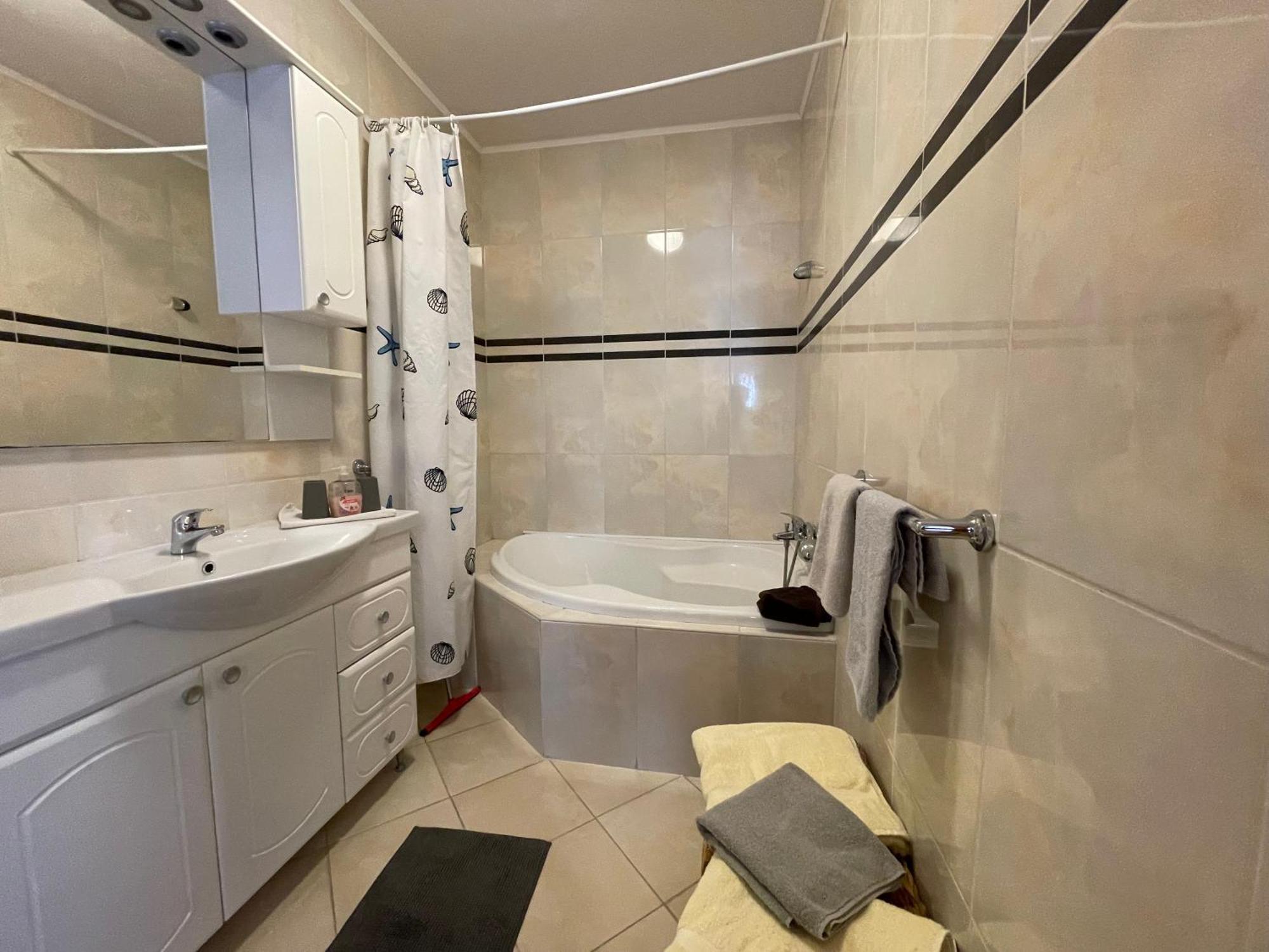 Appartement Kastelo Teraso Zalacsány المظهر الخارجي الصورة